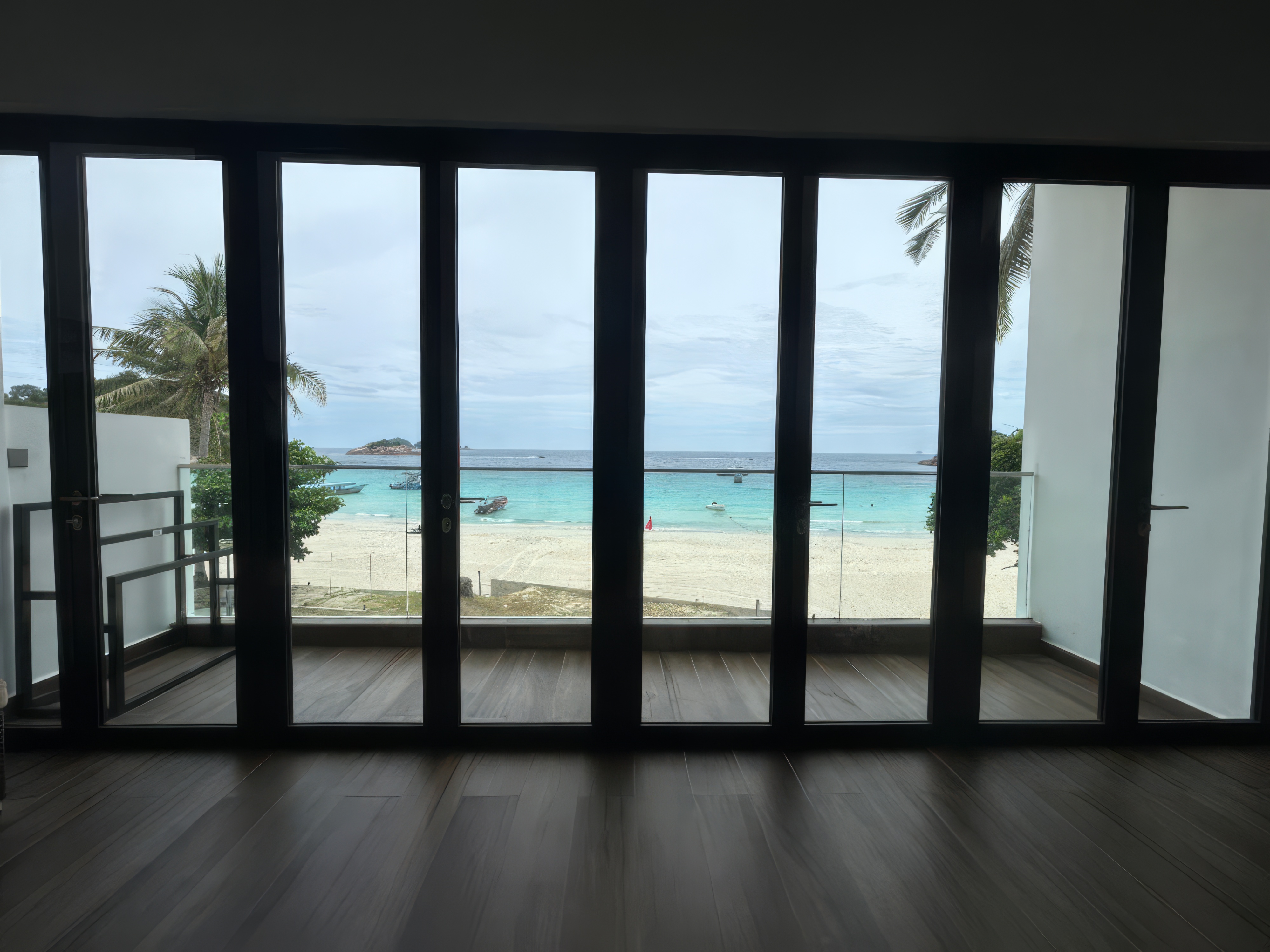Seaview Premier Upper